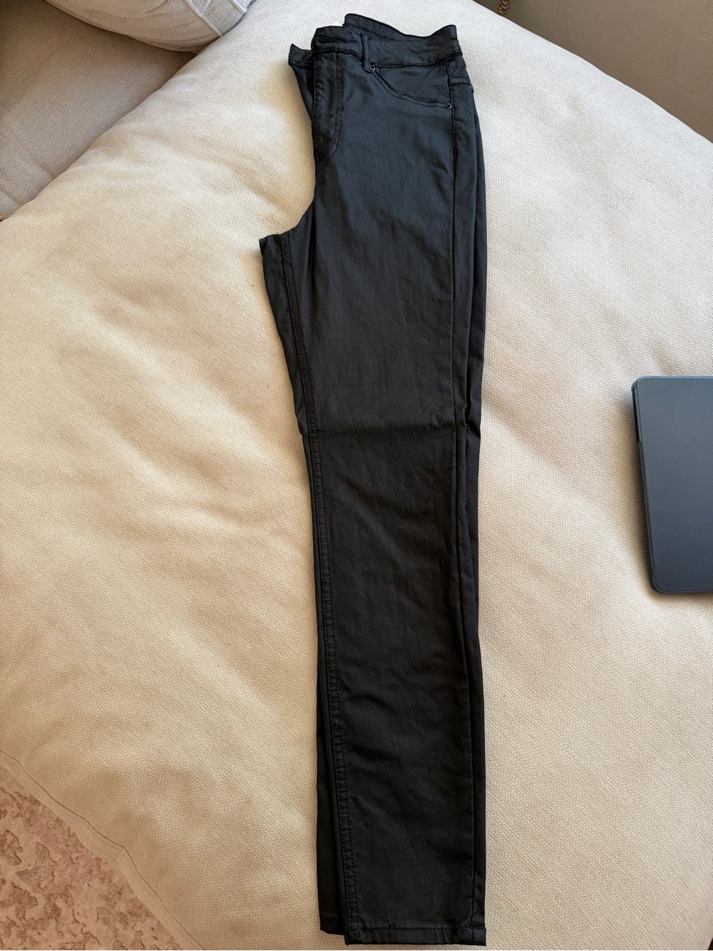H&M Black Curvy High-Waist Jeggings